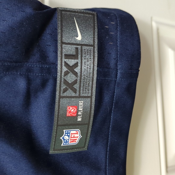 Seahawks jersey - Picture 4 of 4